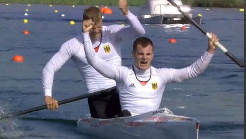 Men's C-2 Celebration