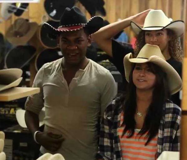 American Idol Live 2012 Tour  The Road Show Episode 6  Video Blog