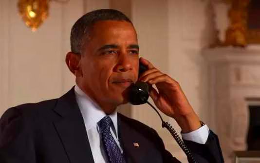 Barack Obama calls Harold and Kumar  Video