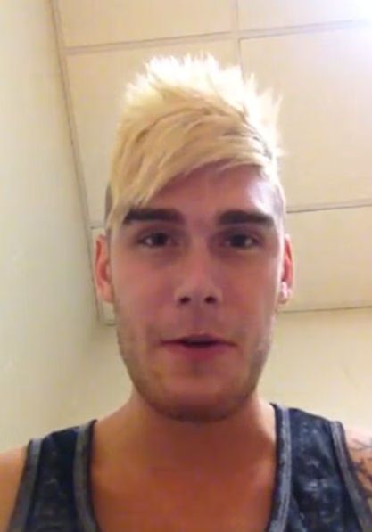 Colton Dixon Signs With EMI CMG Sparrow Records - Video