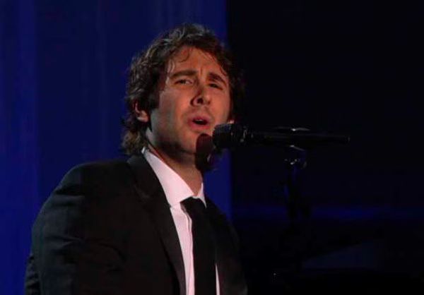 Josh Groban - What Makes You Beautiful - Emmy Awards 2012.jpg Josh Groban What Makes You Beautiful Emmy Awards 2012