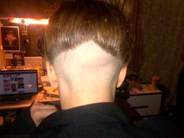 Lady Gaga shaves part of her head  Photo