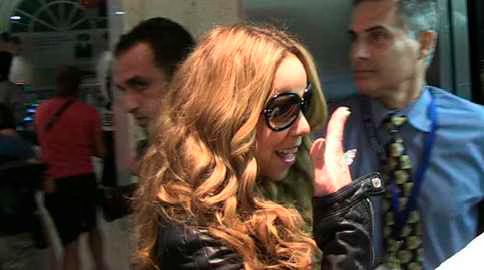 Mariah Carey - I Could Judge 'American Idol' By Myself - Video.jpg Mariah Carey I Could Judge American Idol By Myself Video