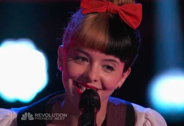 Melanie Martinez - Toxic - The Voice 02-2012-09-17.jpg Melanie Martinez Toxic The Voice 02 2012 09 17