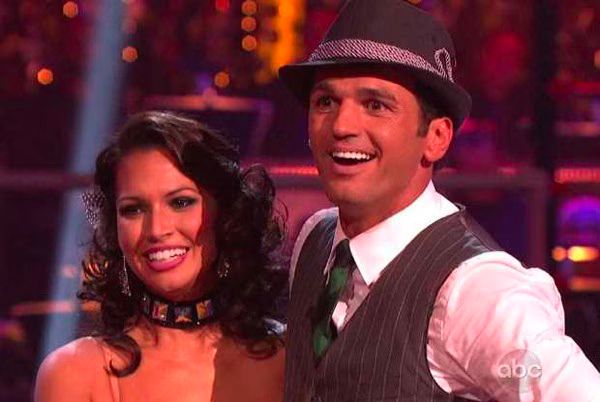 Melissa Rycroft and Tony Dovolani  Foxtrot  Dancing with the Stars