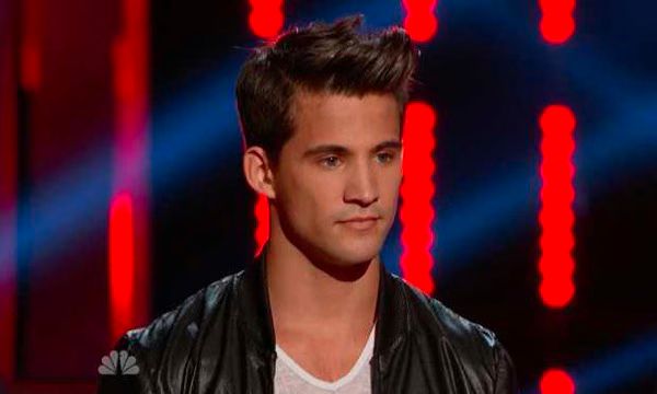 Dez Duron vs Paulina  Just the Way You Are  The Voice Battle