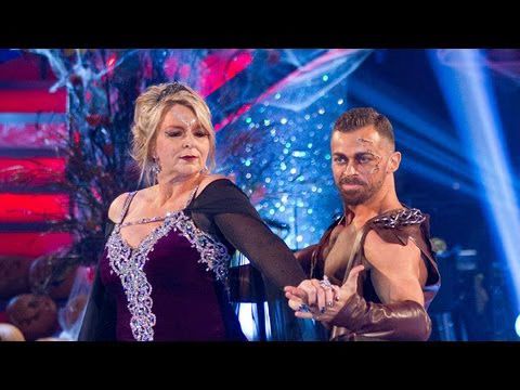 Fern Britton and Artem Chigvintsev  American Smooth  Strictly Come Dancing