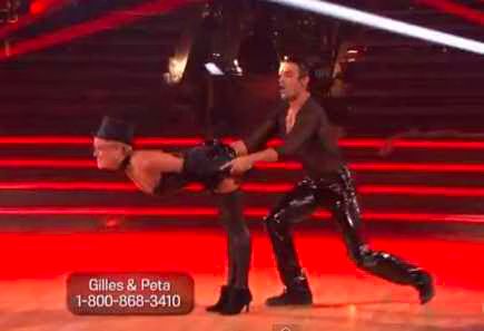 Gilles Marini and Peta Murgatroyd - Cha Cha Cha - Dancing with the Stars