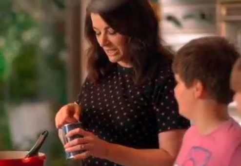 Nigella Lawson  Shortcut Sausage Meatballs  Nigellisima  Episode 5