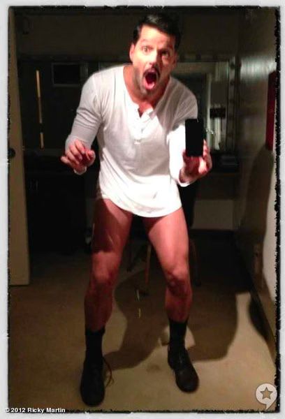 Ricky Martin Pantless  Photo
