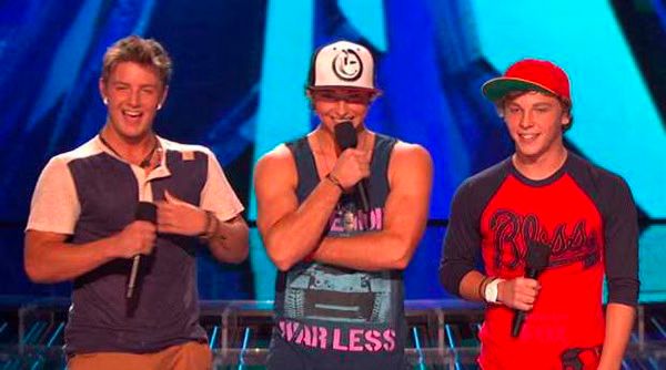 Emblem3 rushed to hospital 1432 member vomitting