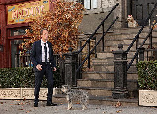 Barney (Neil Patrick Harris) and Brover