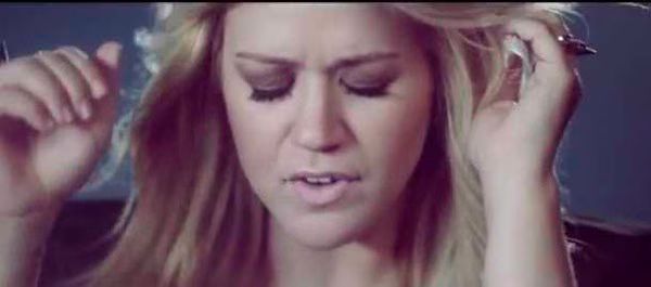 Kelly Clarkson  Catch My Breath  Official Video
