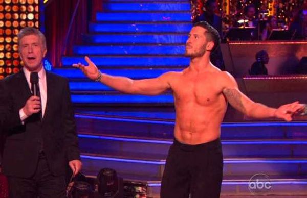 Kelly Monaco and Val Chmerkovskiy