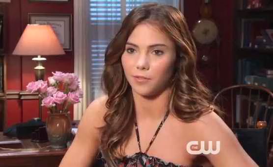 McKayla-Maroney-on-Hart-of-Dixie-Video-Preview.avif