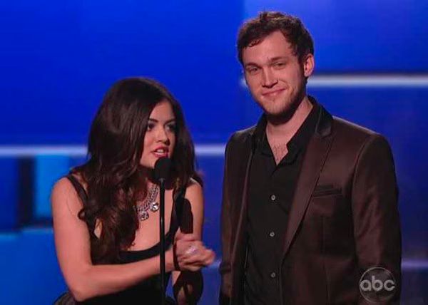 Phillip Phillips and Lucy Hale  American Music Awards 2012  Video