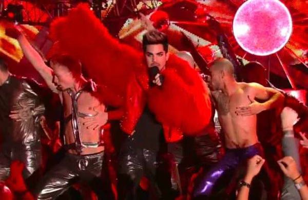 Adam Lambert  Donna Summer Medley  VH1 Divas 2012