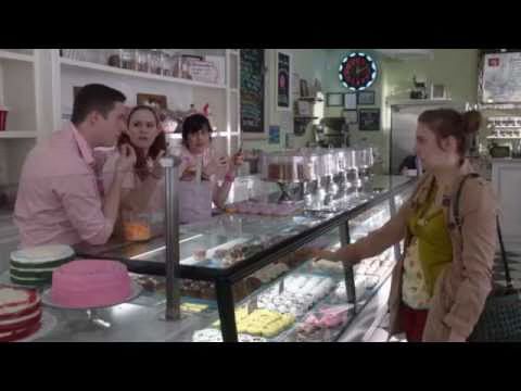 Girls  Season 1 Deleted Scene  Cupcake Shop
