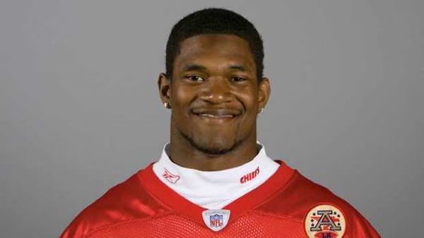 Jovan Belcher, Kansas City Chiefs linebacker, dead in murder-suicide.jpg Jovan Belcher Kansas City Chiefs linebacker dead in murder suicide