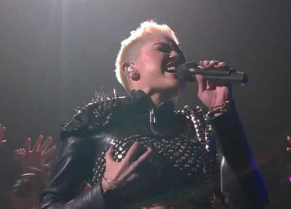 Miley Cyrus  Rebel Yell  VH1 Divas 2012