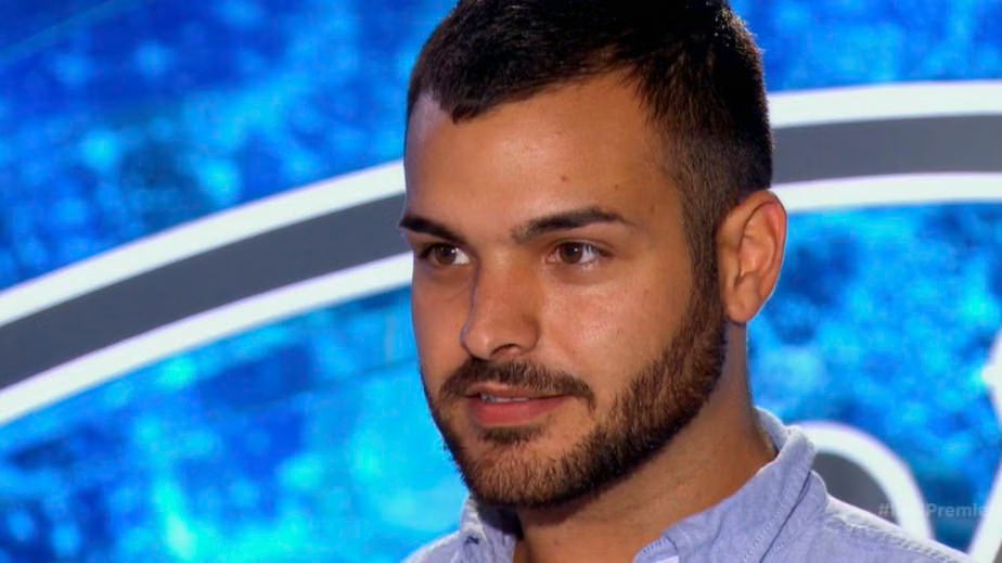 Hector Montenegro sings 'Too Close' on American Idol XIV (VIDEO)