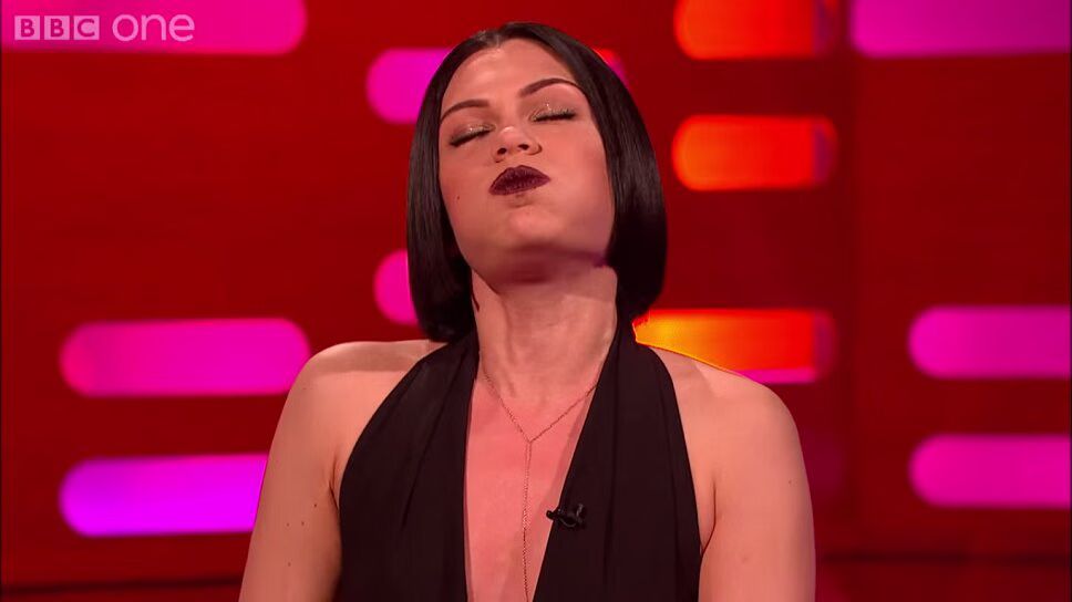 Jessie J Sings 'Bang Bang' With Mouth Closed on Graham Norton Show (VIDEO)