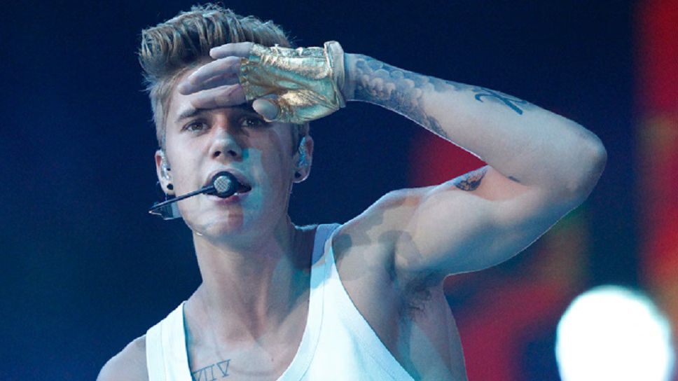Justin Bieber Will Be Comedy Central's Next Roast