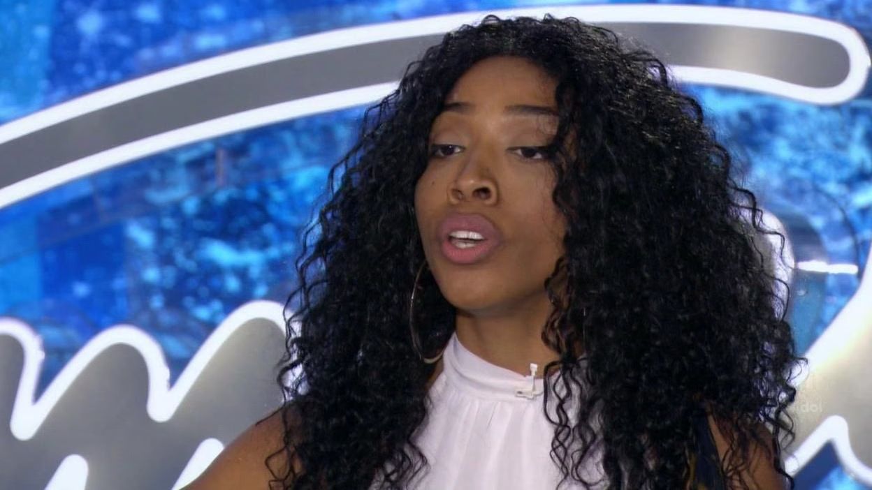 Najah Lewis sings 'Payphone' on American Idol XIV (VIDEO)