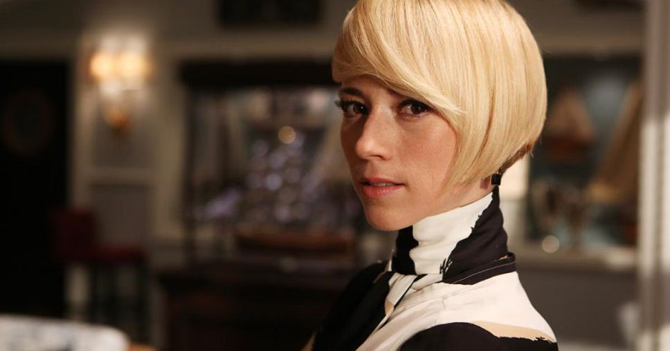Revenge - Margaux digs up dirt on Emily