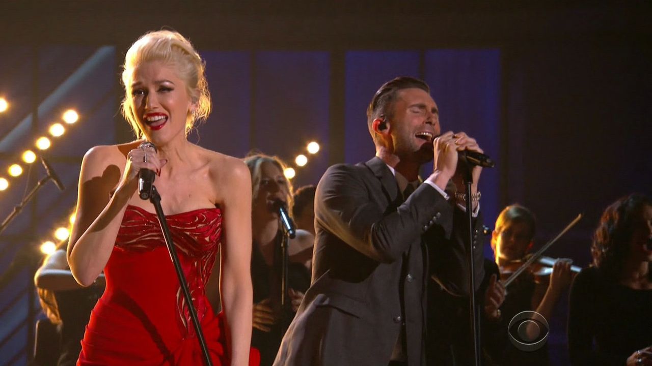 Adam Levine and Gwen Stefani perform 'My Heart Is Open' at Grammy Awards 2015 (VIDEO)
