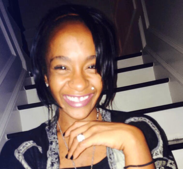 Bobbi Kristina Family Feud Over Funeral Plans
