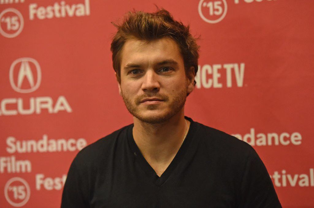 Emile Hirsch charged with felony assault for choking female Hollywood exec
