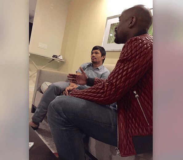 Floyd Mayweather and Manny Pacquiao are still discussing fight (VIDEO)