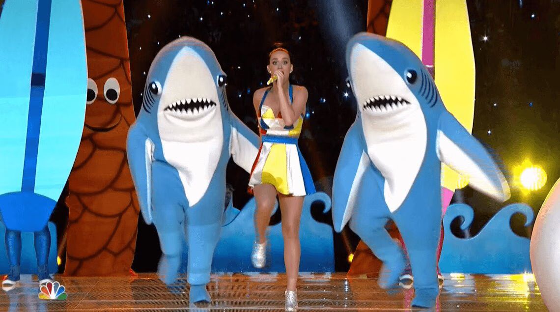 Katy Perry roars into Super Bowl XLIX Halftime Show VIDEO