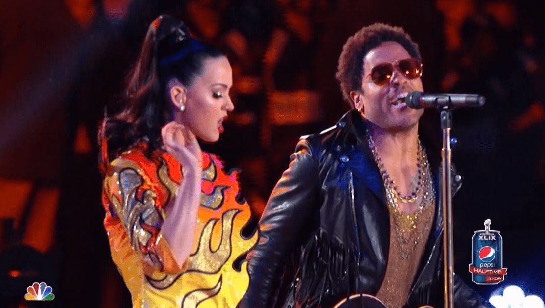 Katy Perry roars into Super Bowl XLIX Halftime Show