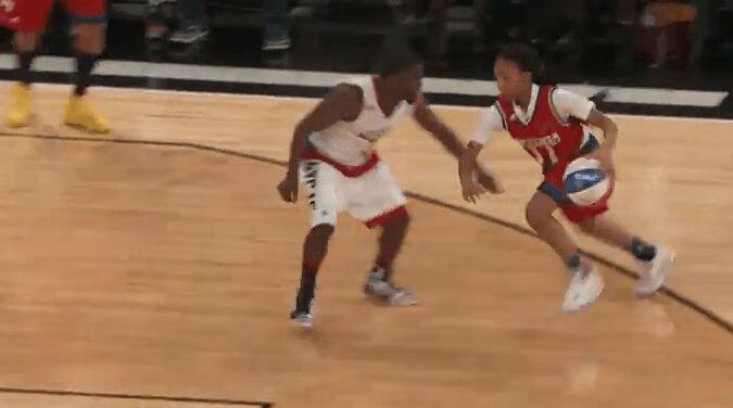 Kevin Hart burned by Mo'ne Davis during NBA All-Star Celebrity Game (VIDEO)
