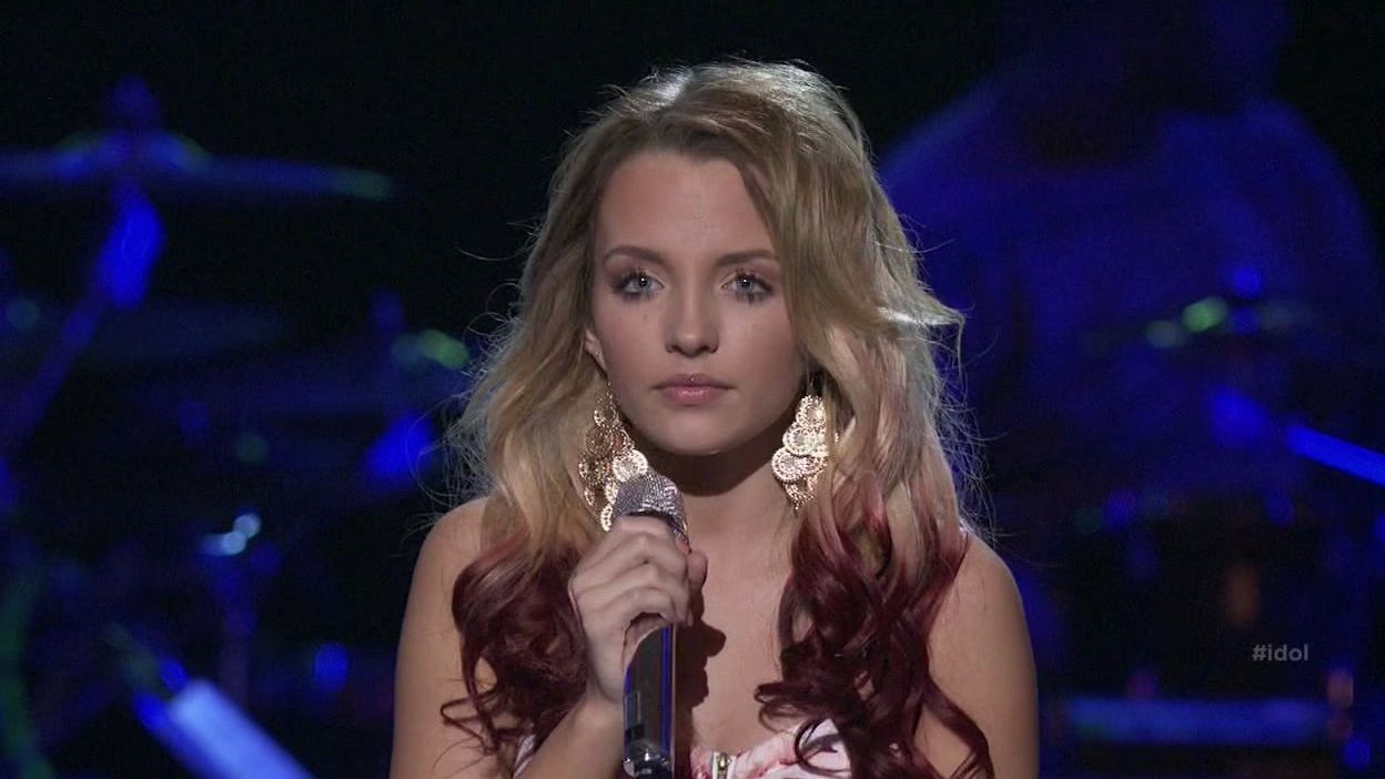 Maddie Walker sings 'Love Gets Me Everytime'