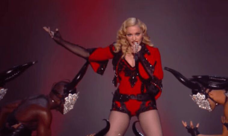 Madonna 'Living For Love' Isolated Vocal Track at Grammy Awards Leaked (VIDEO)