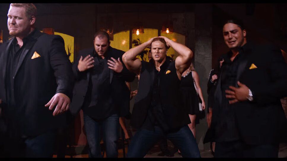 'Pitch Perfect 2' Super Bowl Spot Features Green Bay Packers Star (VIDEO)