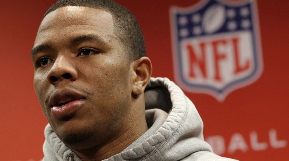 Ray Rice Apologizes to Baltimore in Official Statement