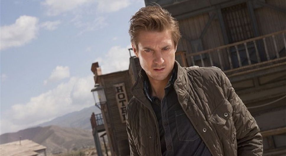 Arthur Darvill Cast as Rip Hunter in Arrow Flash Spinoff