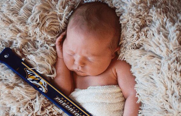 Carrie Underwood Baby Isaiah - He's Going To Be A Predator PHOTO