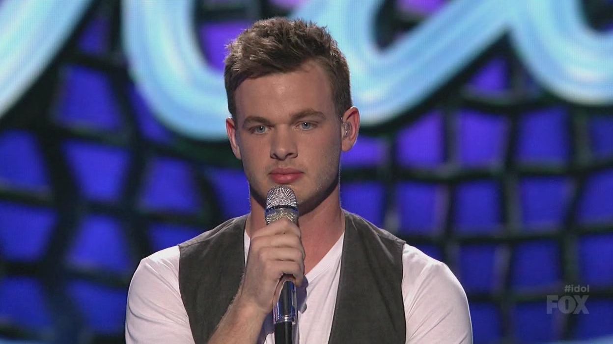 Clark Beckham sings 'Every Breath You Take'