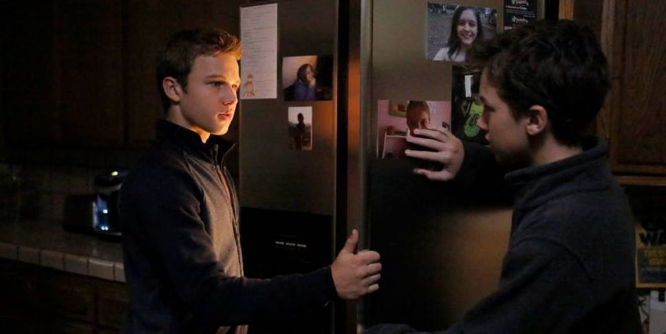 Jude and Connor break into Taylor's house, someone gets shot