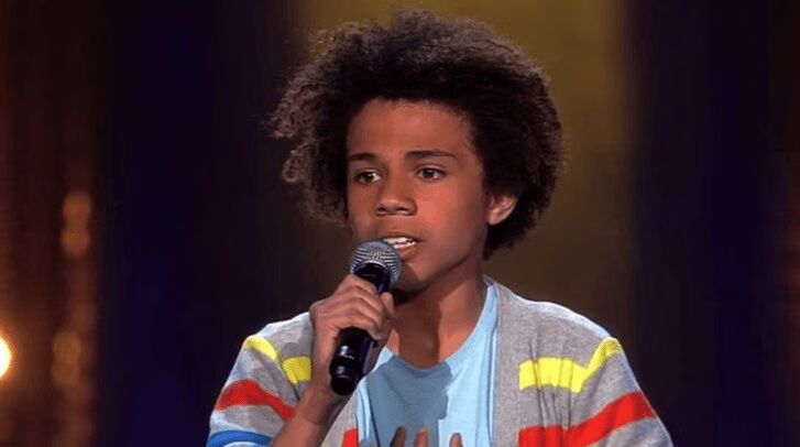 Lucas van Roekel sings 'Year of Summer' on The Voice Kids 2015 (VIDEO)