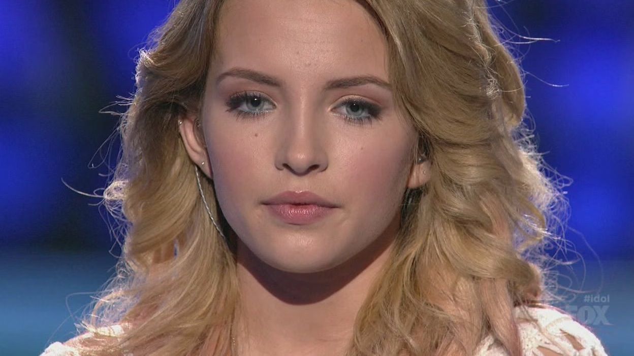 Maddie Walker sings 'She's Country' on American Idol 2015