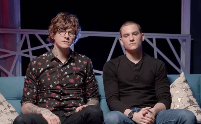 Matt McAndrew and Chris Jamison 'Facing Off' on The Voice 2015 (VIDEO)