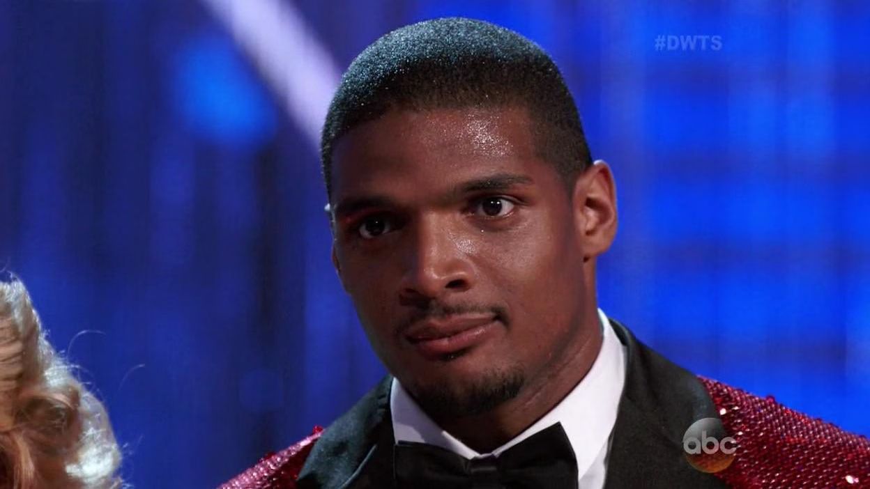 Michael Sam and Peta Murgatroyd dance Foxtrot