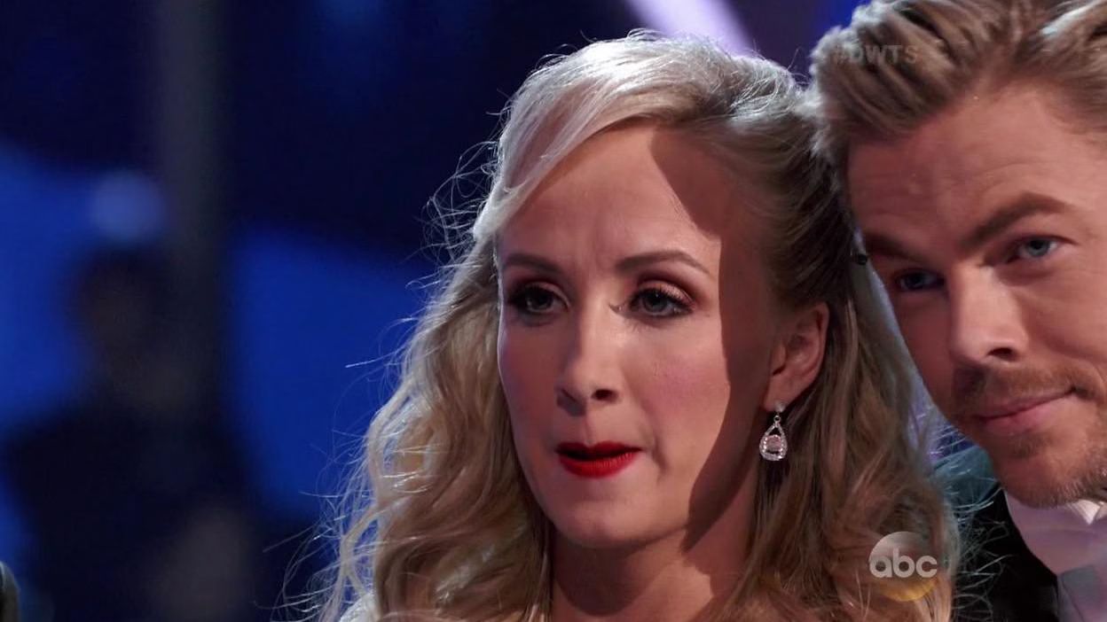 Nastia Liukin and Derek Hough dance Foxtrot