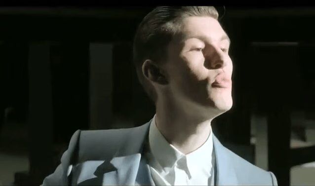 Natalia Kills and Willy Moon are Hypocrites, 'Yeah Yeah' video is exact copy of 'Prisencolinensinainciusol'